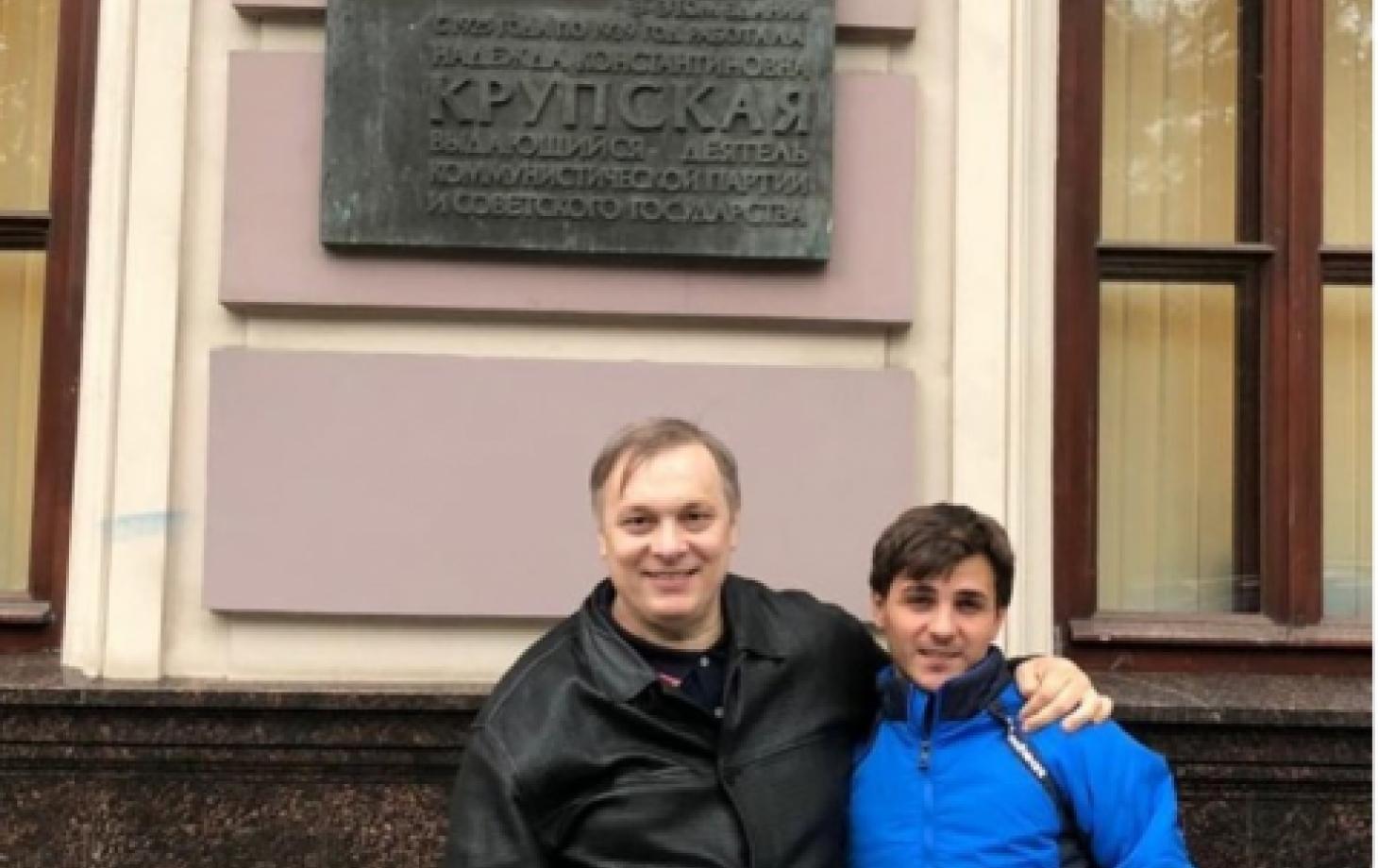 Биография Юрия Шатунова - солиста группы Ласковый май Биография Юрия Шатунова - солиста группы Ласковый май